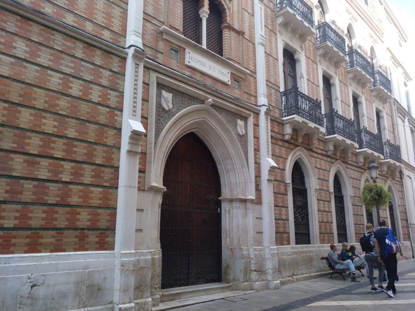Malaga: Skip-the-Line Malaga Cathedral Tickets with Tour - A well-paced 90 minutes, with time afterward