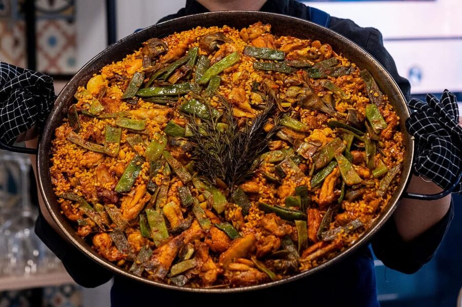 Málaga: Spanish Cooking Workshop with Paella and Sangria - Paella: Learning the Rice, Heat, and Patience