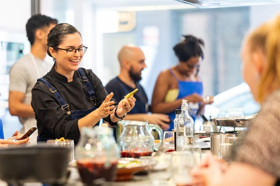 Málaga: Spanish Cooking Workshop with Paella and Sangria - Sangria and the Social Side of the Workshop