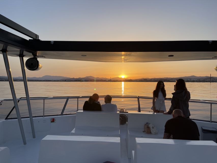Málaga: Sunset Catamaran Trip - The 90-minute route along Málaga’s coast