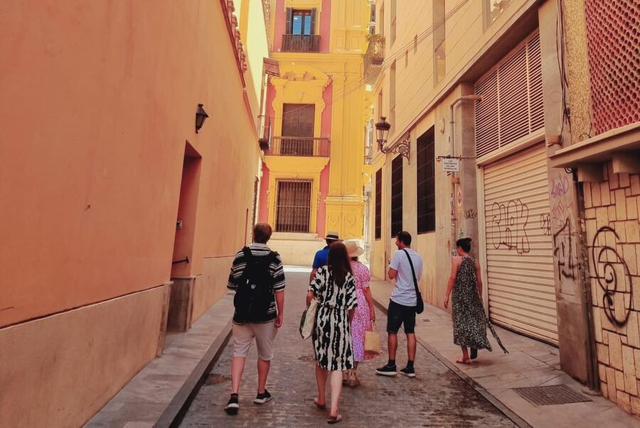 Málaga: Wine & Tapas Tour - FAQ