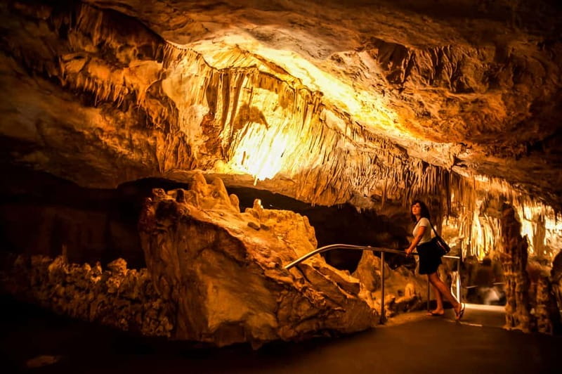 Mallorca: Caves of Drach Tour from the North with Boat Trip - The long road from Alcúdia to Porto Cristo