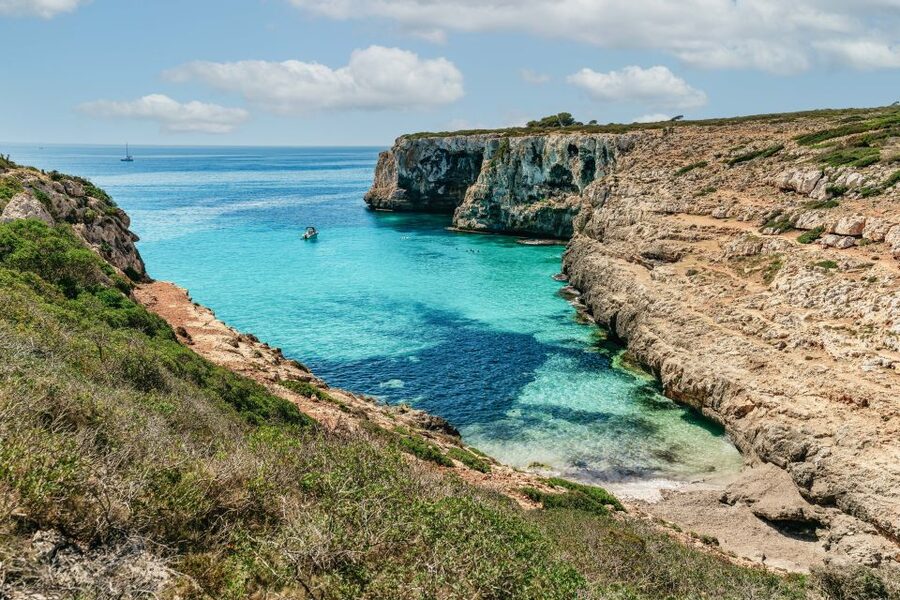Mallorca: Cova des Coloms Caving Trip with Hotel Transfer - Key points at a glance
