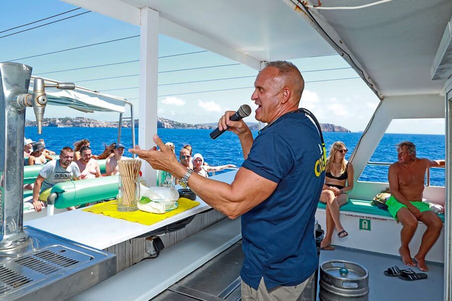 Mallorca: Dolphin Watching Cruise - Who Will Enjoy This Cruise Most?