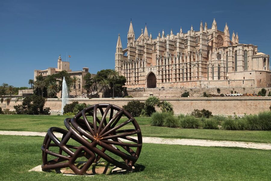 Mallorca: Drach and Hams Caves, and Porto Cristo Day Tour - Who will enjoy this day most?