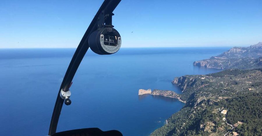 Mallorca: Scenic Helicopter Tour Experience - Choosing between 8 minutes and 1 hour