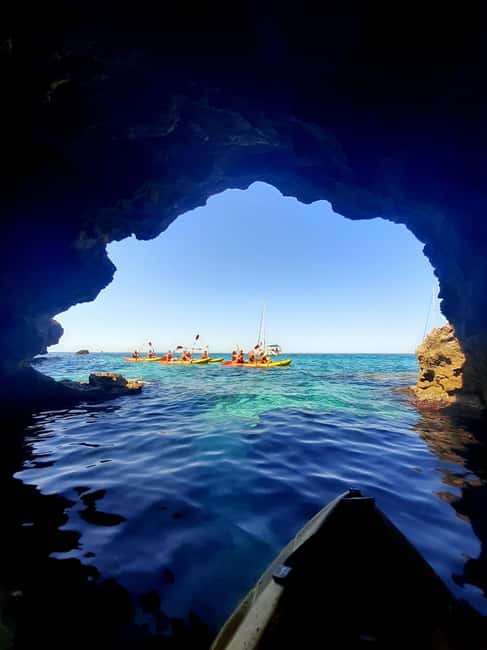 Mallorca: Sea Cave Kayaking Tour with Snorkeling and a Snack - Key points at a glance