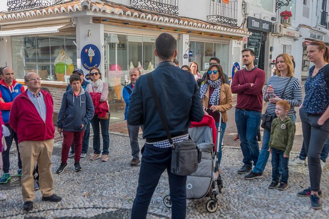 Marbella Old Town: Group Tour with a True Local - Plaza de los Naranjos and the final tasting