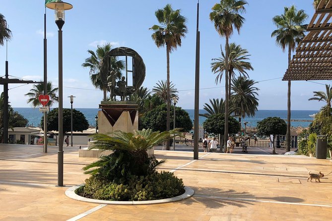 Marbella Old Town: Group Tour with a True Local - Avenida del Mar and the transition into old Marbella