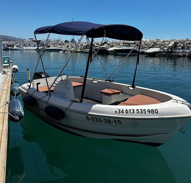 Marbella: Puerto Banús Boat Rental with No License Needed - Taking the helm at Puerto Banús