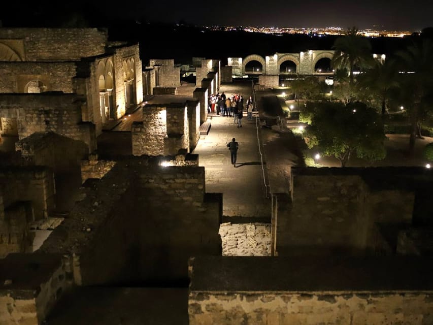 Medina Azahara Guided Tour at Night - Leaving Córdoba for the evening visit