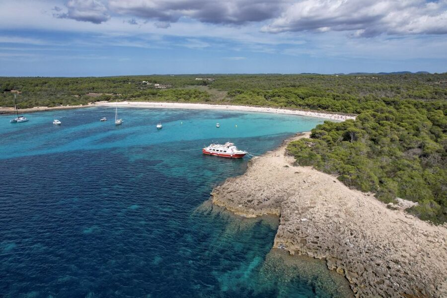 Menorca: Full-Day Boat Tour with Paella Lunch - Paella lunch with a view