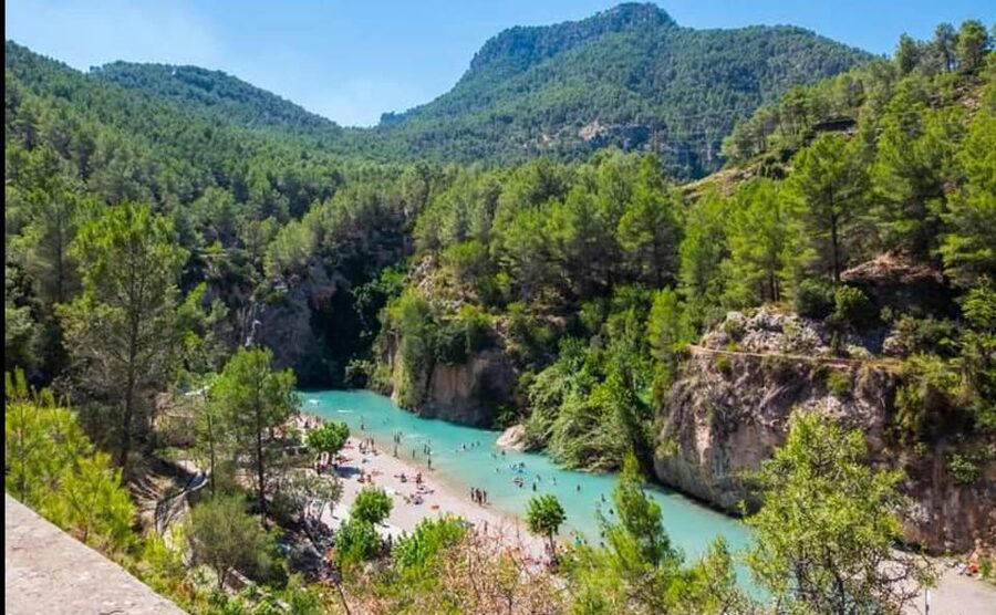 Montanejos Thermal Springs and Waterfall, food included - What to pack for a smoother day