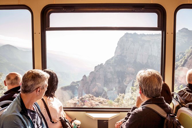 Montserrat & Cogwheel Train, Gourmet Wine Tasting & Tapas/Lunch - Seeing the monastery and Basilica with a guide