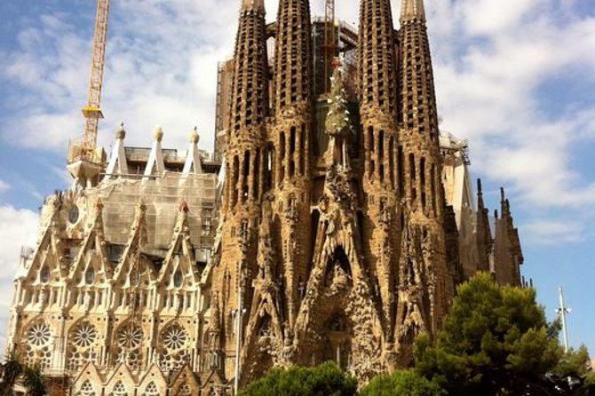 Montserrat Half Day Afternoon Tour from Barcelona - Choosing Between Museum, Paths, and Mountain Rides