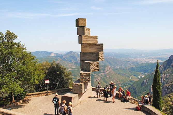 Montserrat Private Guided Tour with Pick up - Why this private Montserrat trip works well