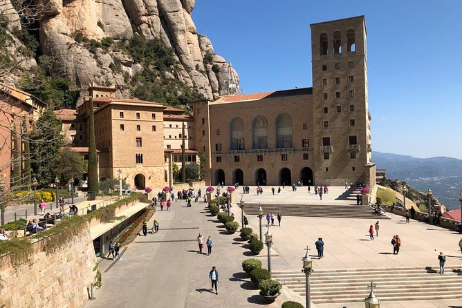 Montserrat Private Tour from Barcelona with Pick-up - The drive through Catalonia’s Natural Park