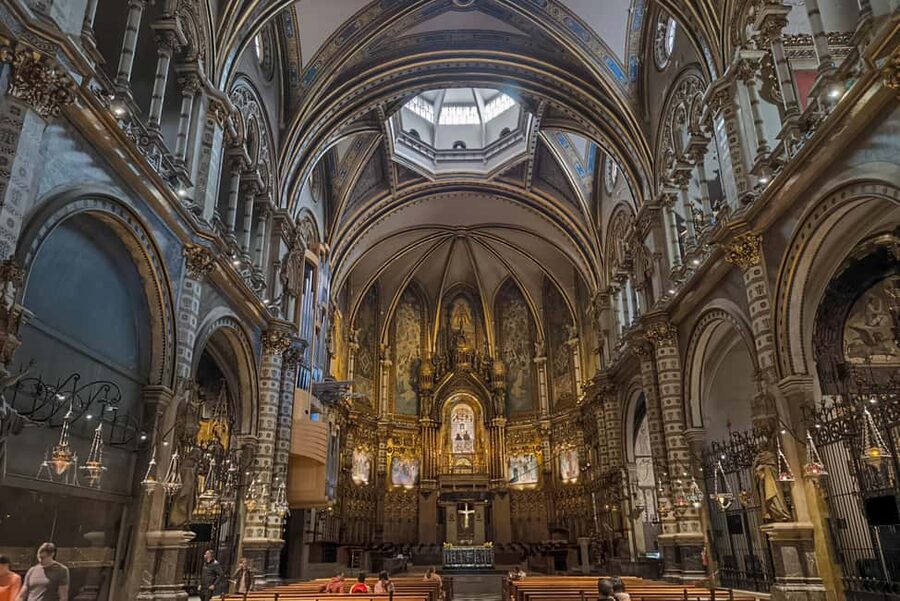 Montserrat Small Group Tour with Train and Cable Car - Why Montserrat makes a strong day trip from Barcelona