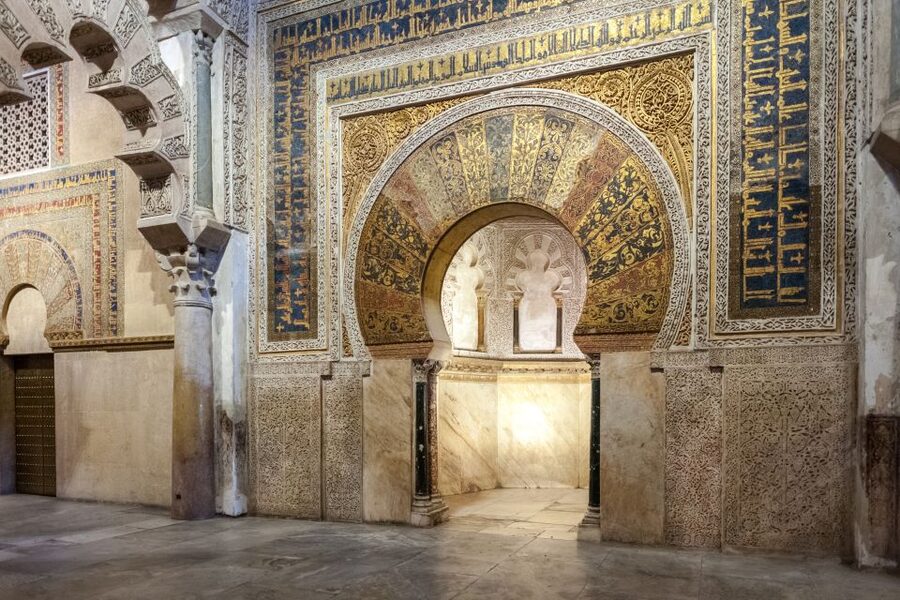 Mosque-Cathedral of Córdoba Guided Tour with Tickets - How much history fits into 75 minutes?