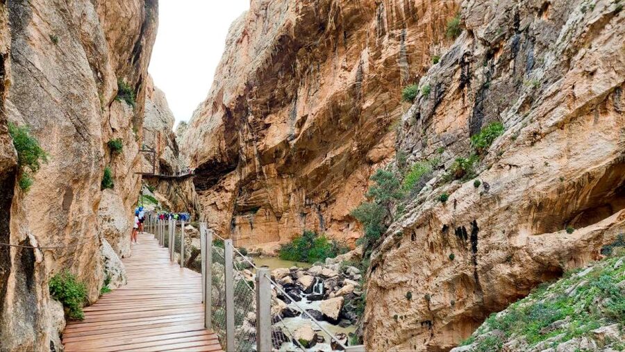 Nerja, Torrox, or Torre del Mar: Caminito del Rey Day Trip - The south exit, kiosks, and the rushed part of the day