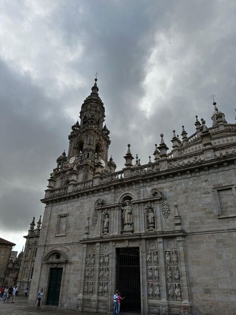 Old town walking tour in a small group - Plaza Cervantes and the move beyond the Cathedral