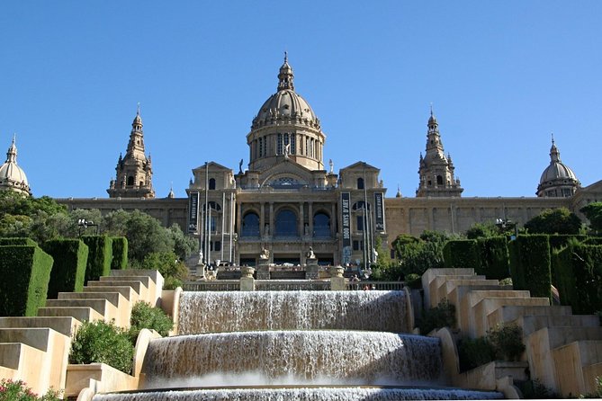 One-way Private Transfer From/To Barcelona Airport - Finding the driver in Barcelona arrivals