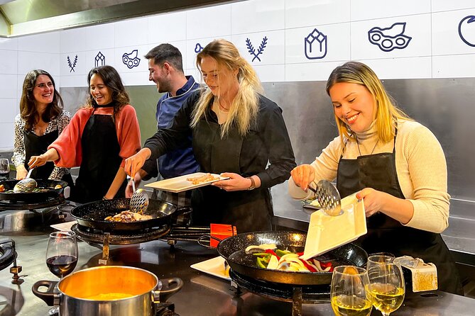 Paella Cooking Class, Wine Tasting & Central Market in Valencia - Shopping for paella at Central Market