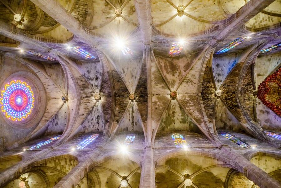 Palma: Cathedral of Mallorca Skip-the-Line Entry Ticket - Dress Rules and What You Cannot Bring