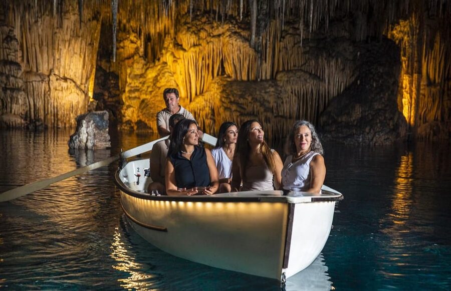 Palma: Caves of Drach Entrance, Music Concert, and Boat Trip - Leaving Palma from Bar Varadero