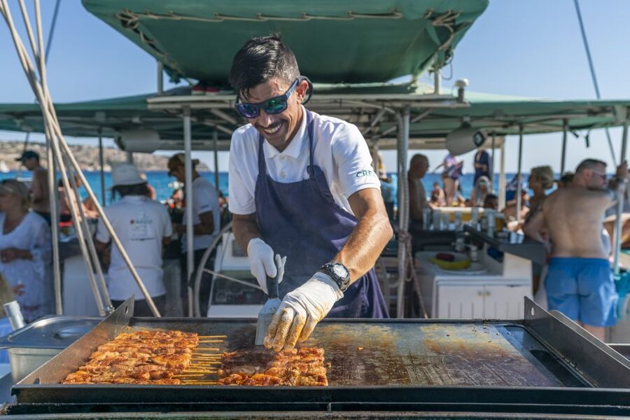 Palma de Mallorca: 5-Hour Catamaran Cruise with Lunch & Swim - Is $69 a good price?