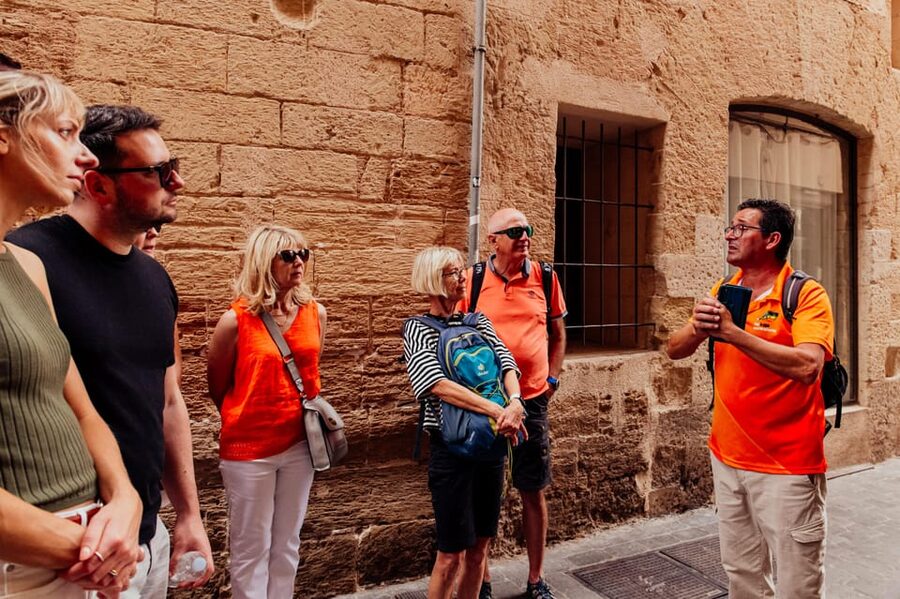 Palma de Mallorca: Foodie Walking Tour of the Old Town - Mercat de l’Olivar, where Palma shops for dinner