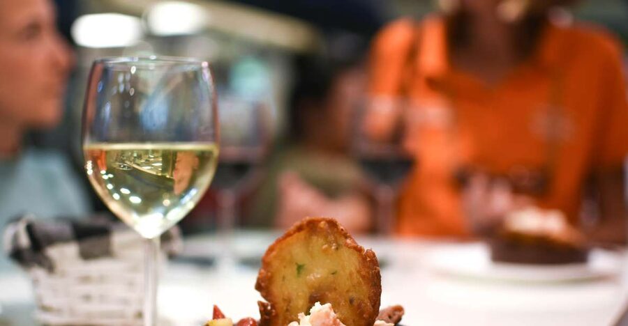 Palma de Mallorca: Foodie Walking Tour of the Old Town - The sweet finale: ensaimada and almond ice cream