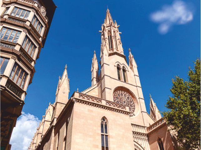 Palma de Mallorca: Guided Tour of the Old Town - La Lonja, Es Baluard, and the changing city