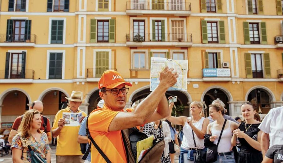 Palma de Mallorca: Old Town and Cathedral Tour - Starting beside Parc de la Mar
