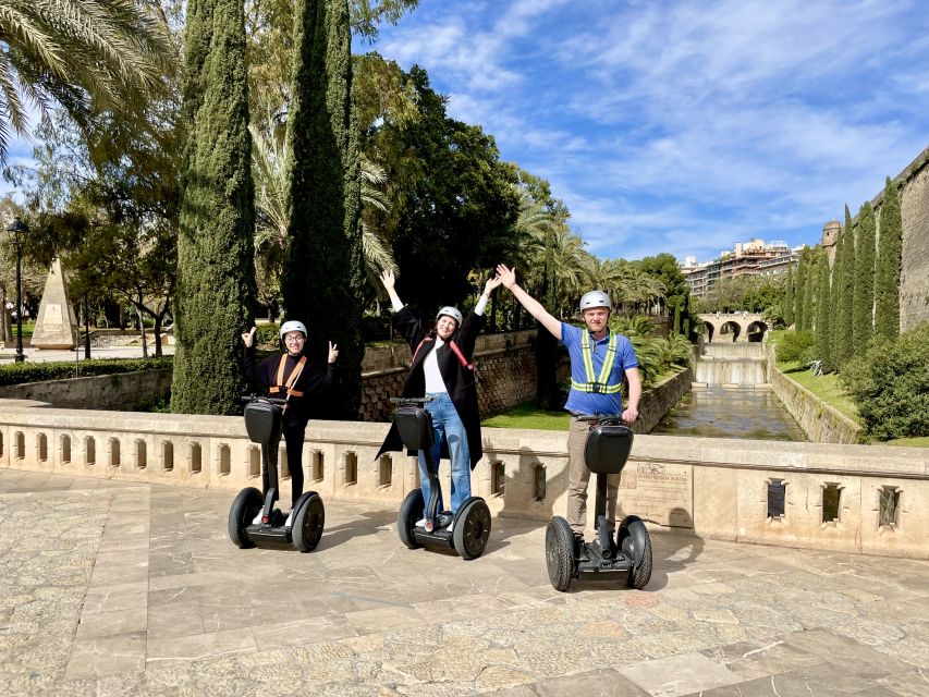 Palma de Mallorca: Sightseeing Segway Tour with Local Guide - What the guides add to the experience