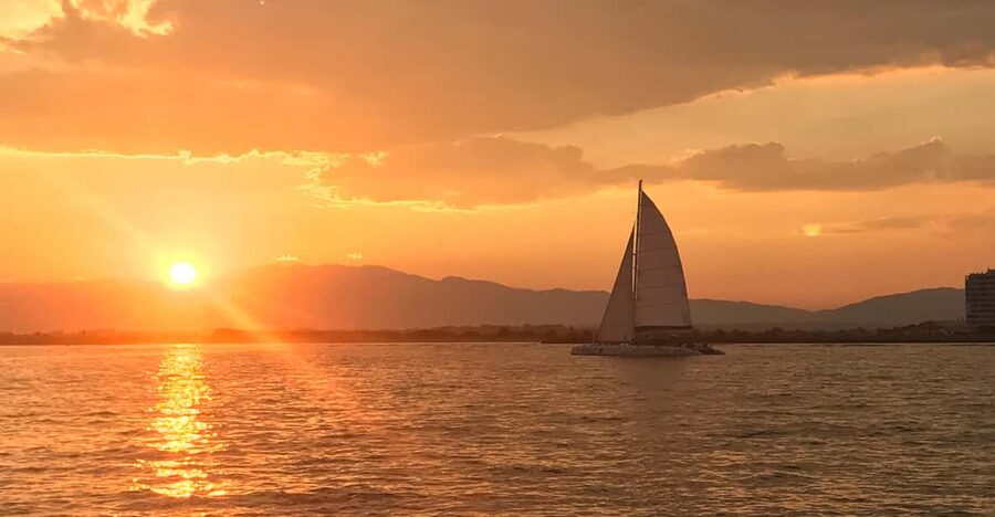 Palma de Mallorca: Sunset Sailing Catamaran Trip with Drink - Key points to know before you go