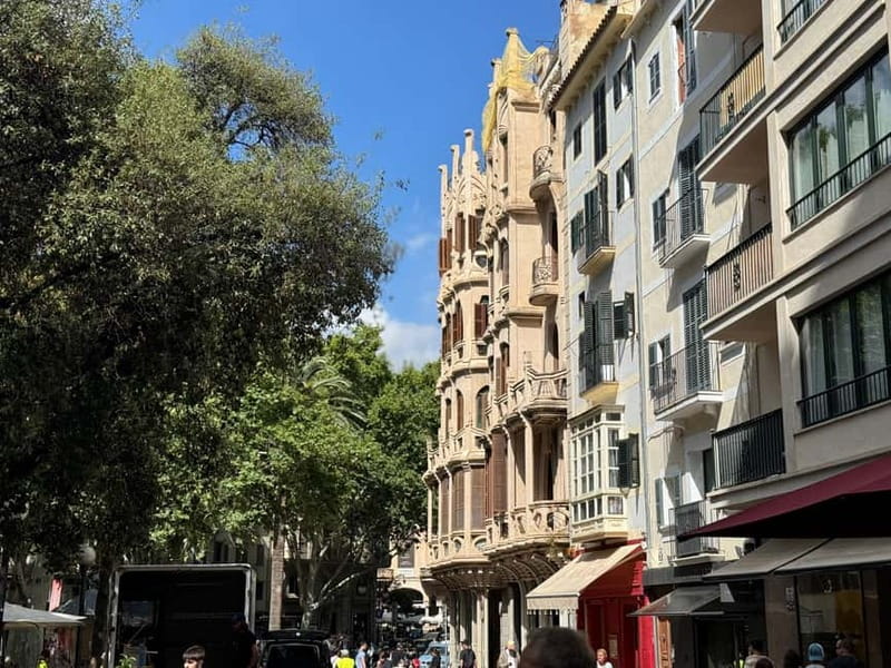 Palma in person and away from the crowds - Who will enjoy this Palma walk most?