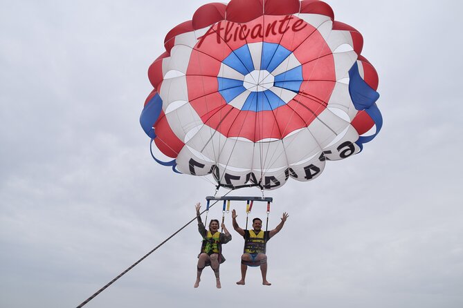 Parasailing in Alicante - The boat ride, music, and waiting time
