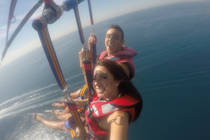 Parasailing Tour en Barcelona - A small group, but not always a quick departure
