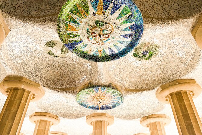 Park Guell and Sagrada Familia Tour with Skip the Line Tickets - Seeing the three façades of Sagrada Família