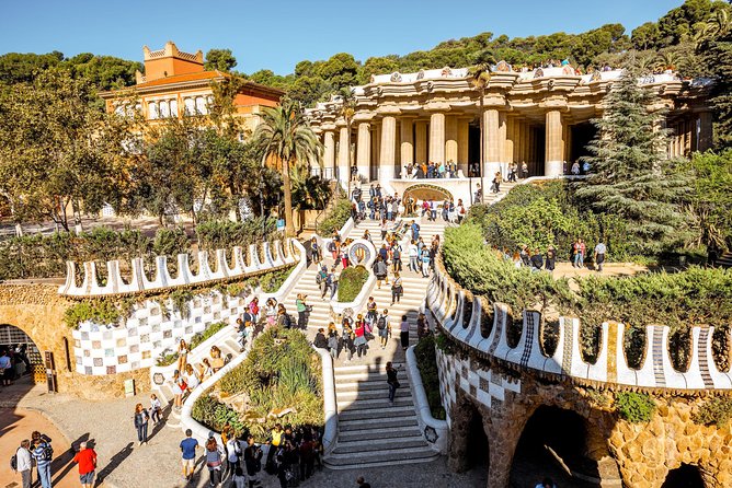 Park Guell Guided Tour with Skip the Line Tickets - Finding the Meeting Point in Gràcia