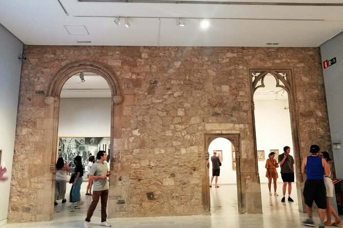 Picasso Museum and Walking Tour Plus Optional Wine & Food Tasting - Sala Pares and Picasso’s First Spanish Gallery
