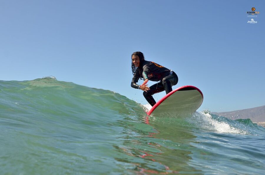 Playa de las Américas: Private or Small-Group Surf Lesson - The beach, the tide, and the limits of the experience