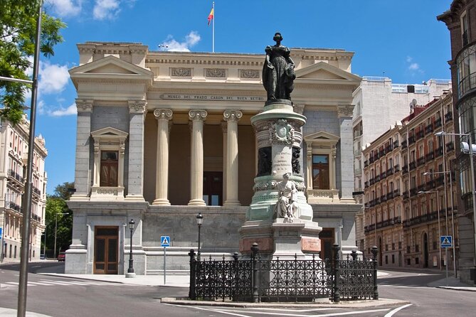 Prado Museum Small Group Tour with Skip the Line Ticket - Key points to know before booking