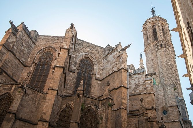 Private Barcelona Old Town and Gothic Quarter Walking Tour - La Rambla and the sensory change at La Boqueria