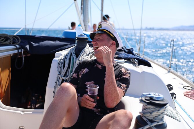 Private Skipper Sailing Tour for up to 11 people - A skipper who shapes the mood