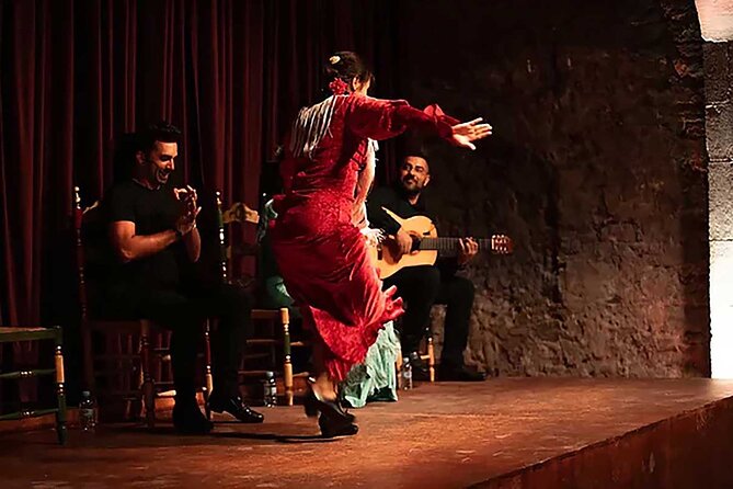 Private Tour: Tapas, Wine & Flamenco Show in Barcelona’s Old Town - La Boquería and the first taste of Barcelona