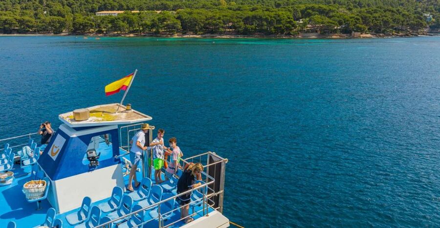 Puerto Pollença: Ferry to Formentor Beach - Why take the ferry from Puerto Pollença?