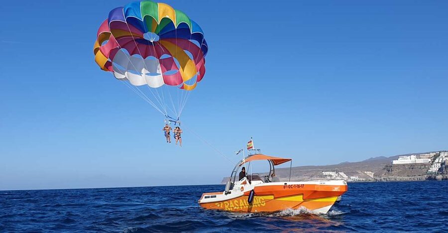 Puerto Rico de Gran Canaria : Parasailing - Key points before you book
