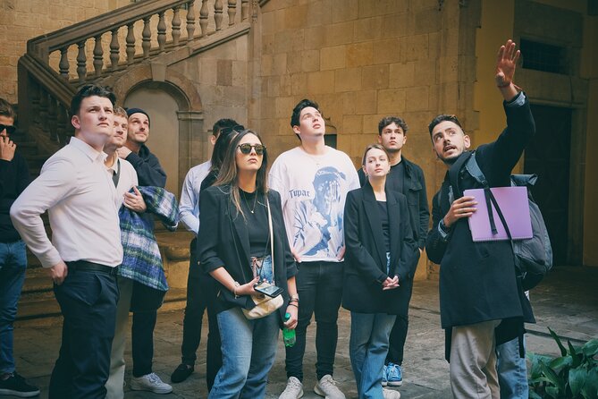 Ramblas, Old Town, Gothic and Gaudi Architecture Walking Tour - A quick look at Las Ramblas